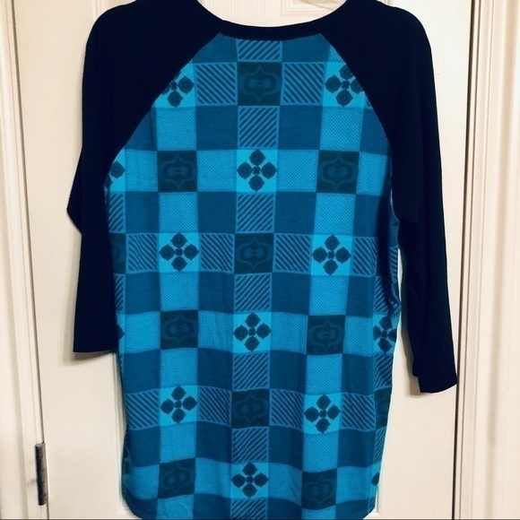 Fun Lularoe Top in Blue with geometric Pattern - Picture 7 of 9